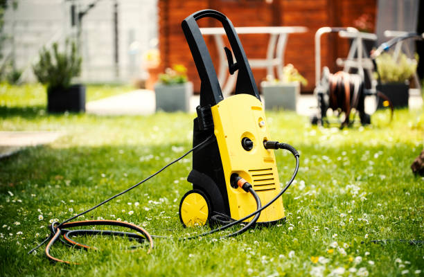 Best Rust Removal  in Ellwood City, PA